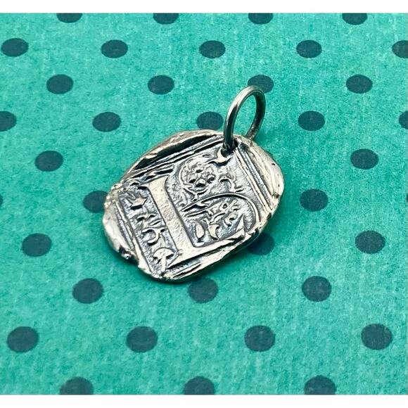 Waxing poetic monogram initial charm - Picture 3 of 5